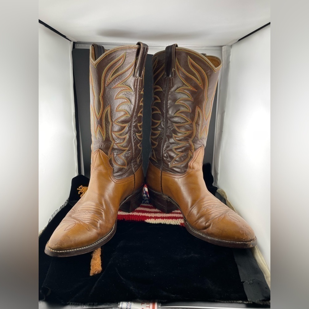 Nocona American Made Vintage Western Cowboy Boots Two Tone Leather 8.5 D - Picture 4 of 11